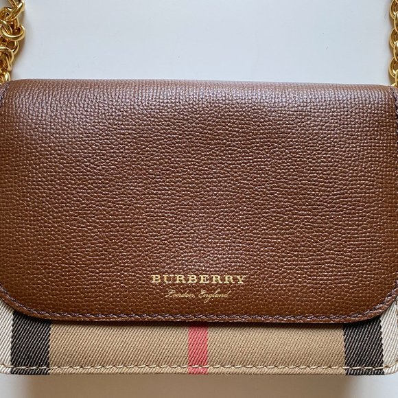 Burberry house check derby leather wallet on chain - Picture 1 of 7